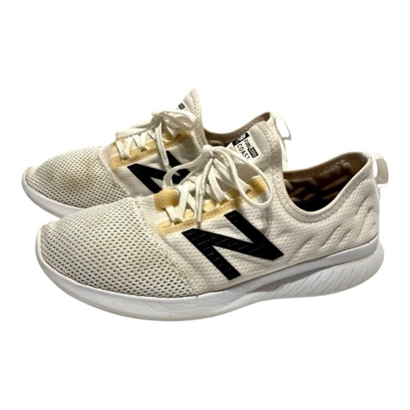Women’s New Balance Fuel Core Coast V4 Running Shoes - Picture 1 of 11